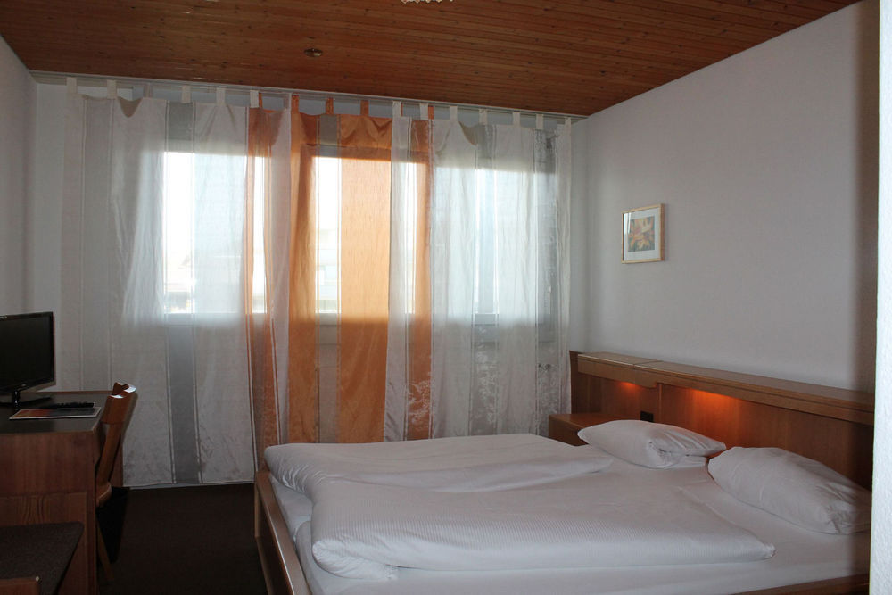 Hotel & Restaurant Chaernsmatt Rothenburg Habitación foto